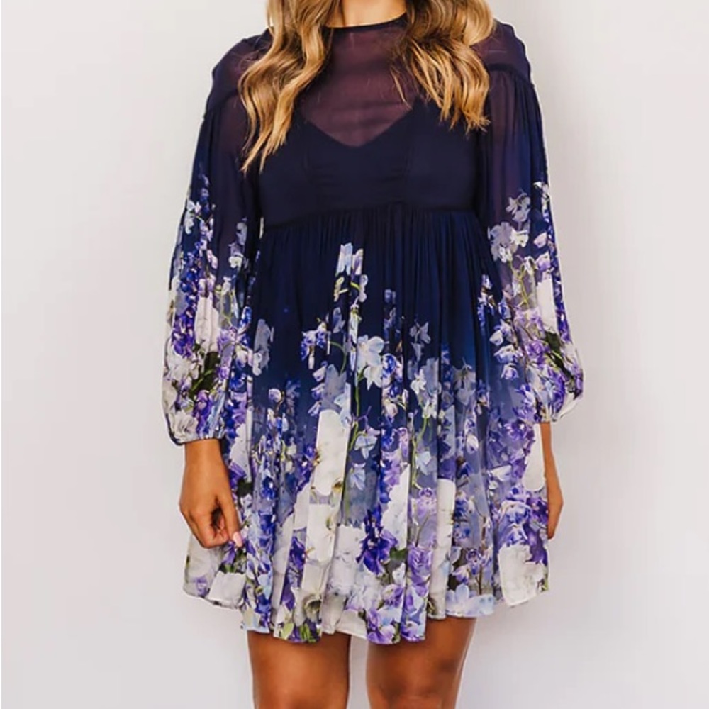 Zimmermann
Rhythmic Panelled Mini Dress size 1